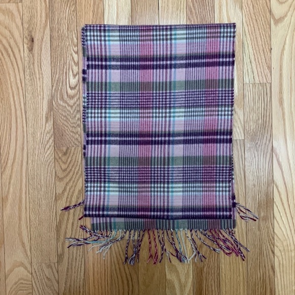 Cashmere Pink and Purple Scarf‎ - Picture 1 of 5